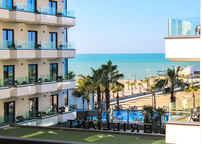 Vista Lejlighed Golem (Tirana)