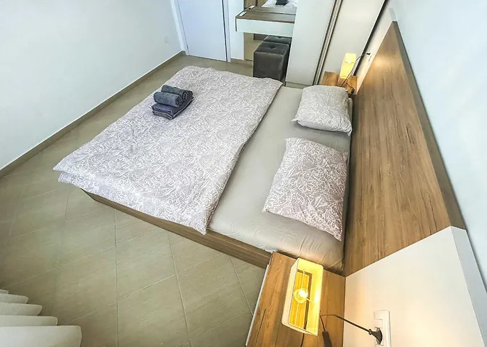 Vista Lägenhet Golem (Tirana)