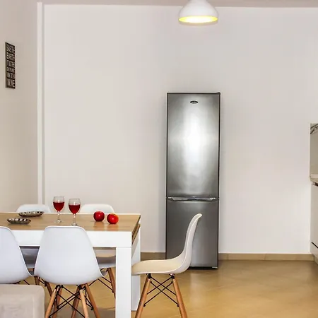 Vista Golem (Tirana)