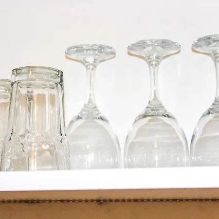 Vista * Golem (Tirana)